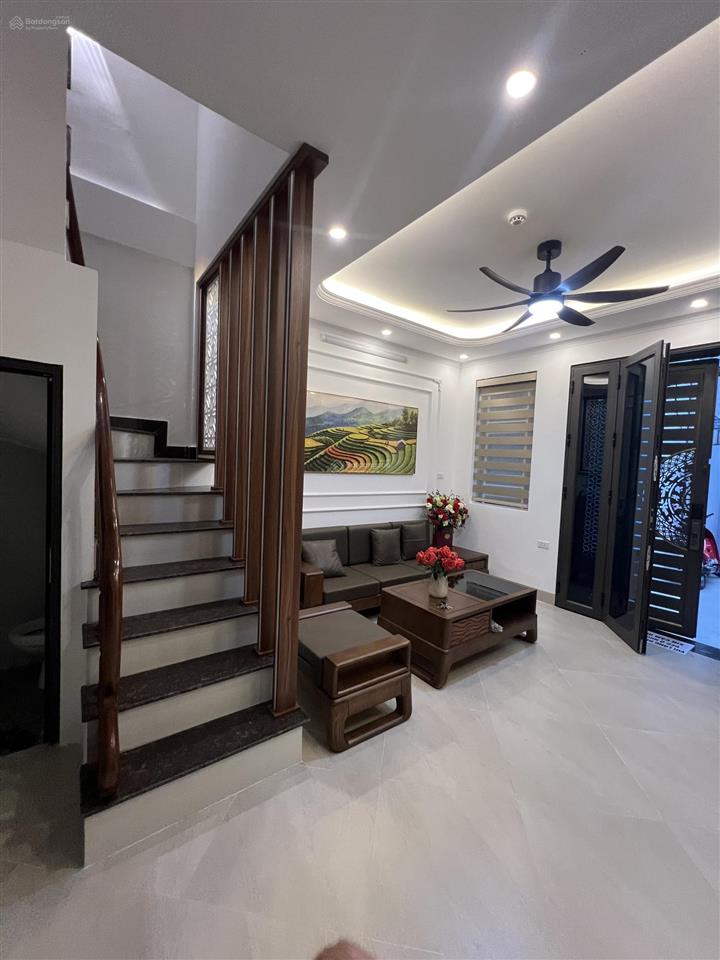 Siêu hiếm! 8tỷ(có tl) 48m2*4t, phố hào nam, dân xây, gần ô tô, ngõ thông, nội thất full ở sướng