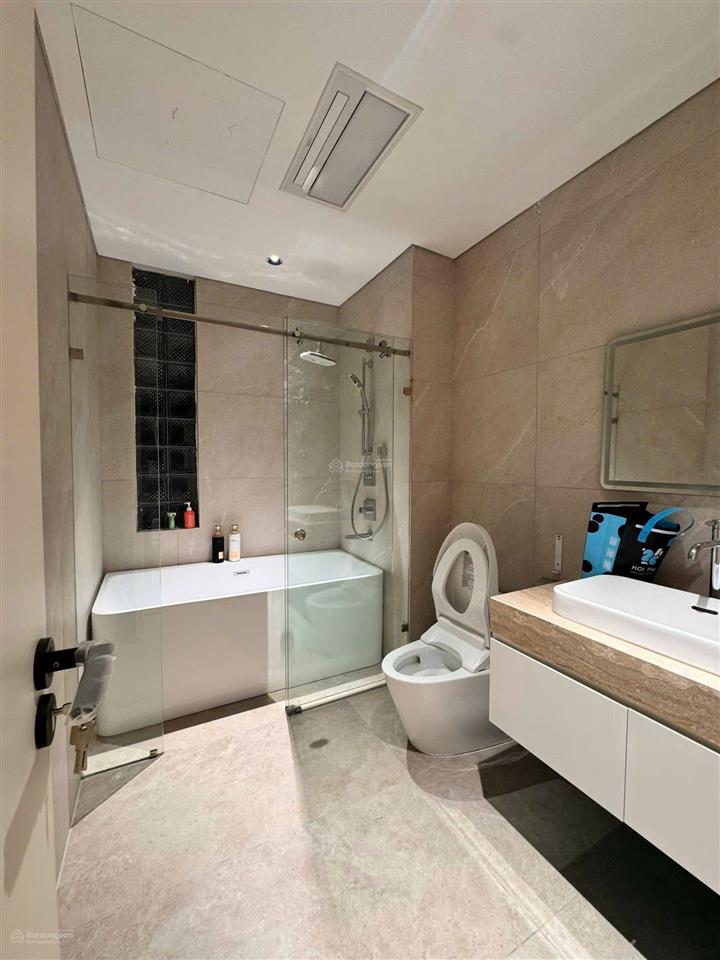 Cực hiếm! phố thái hà, 32m²*5t, dân xây, 2 thoáng gần phố, dân trí vip, full nội thất, ở cực vip.