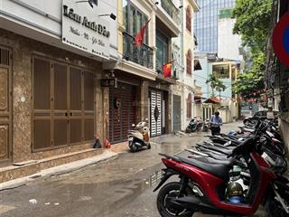 Siêu hiếm! chùa láng 40m²*5t, phân lô ô tô đỗ cửa, vào nhà, ngõ bàn cờ, full nội thất, ở cực vip.