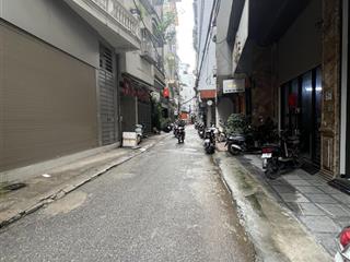 Siêu hiếm! phố cát linh 38m²*5t, lô góc, ngõ thông, ô tô đỗ cửa, dân xây kd sầm uất, ở cực vip.
