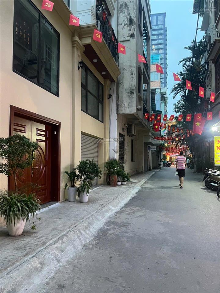 Phố vip nhà đẹp! hào nam 52m²*5t, lô góc ngõ thông, nội thất full, kd ô tô gần, công năng đủ