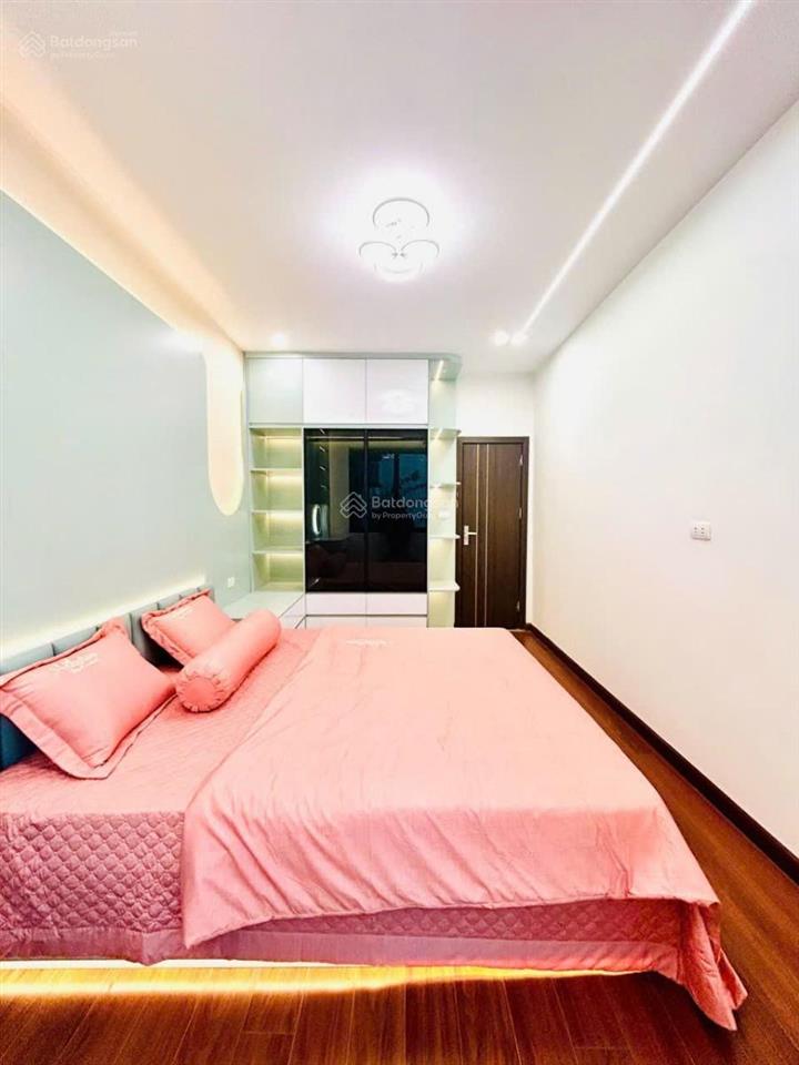 Nhà mới đẹp! hào nam, 46m2*6t, thang máy, dân xây 2 thoáng, gần ô tô nội thất full ở cực vip