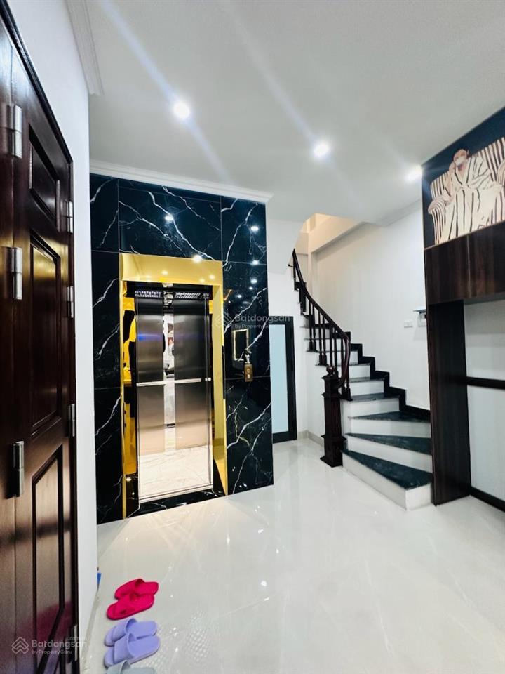 Cực hiếm! xã đàn 38m2*6t, nhà mới thang máy, nội thất ful, gần ô tô, gần trường c1,c2,c3, ở vip.