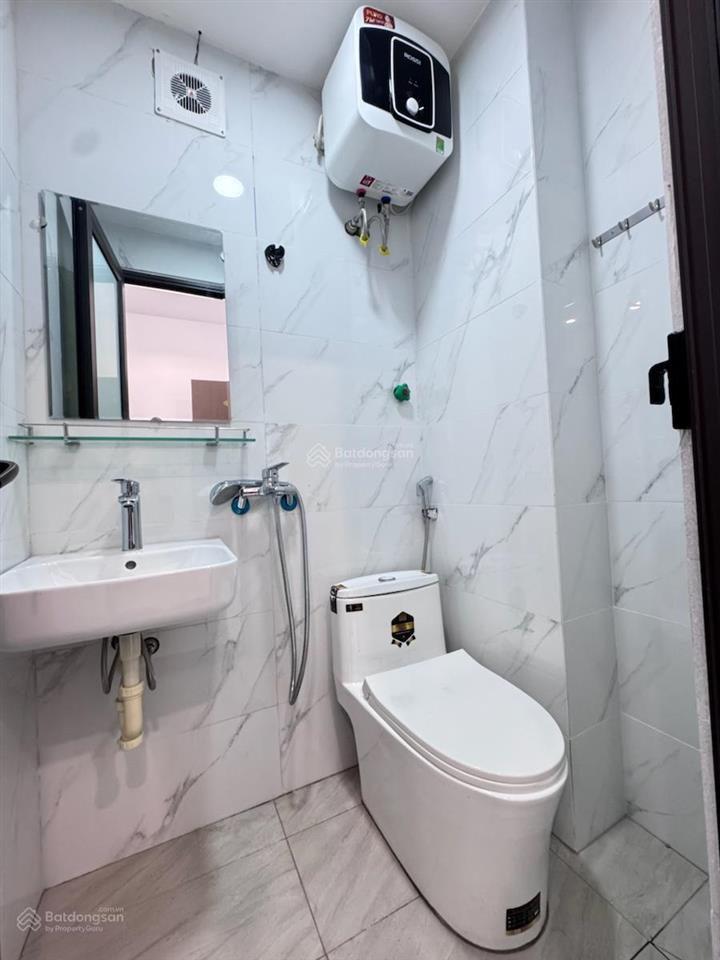 Vị trí vip! pháo đài láng, 40m2*5t, dân xây nhà đẹp, 2 thoáng, gần phố, ngõ thông nội thất ful, ở v