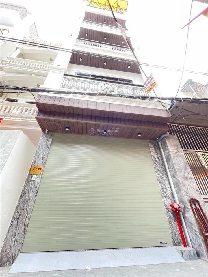 Thông số hào hảo! phố chùa láng, 32m2*6t, trước cửa ô tô tránh, dân xây, kd sầm uất, ở cực sướng.