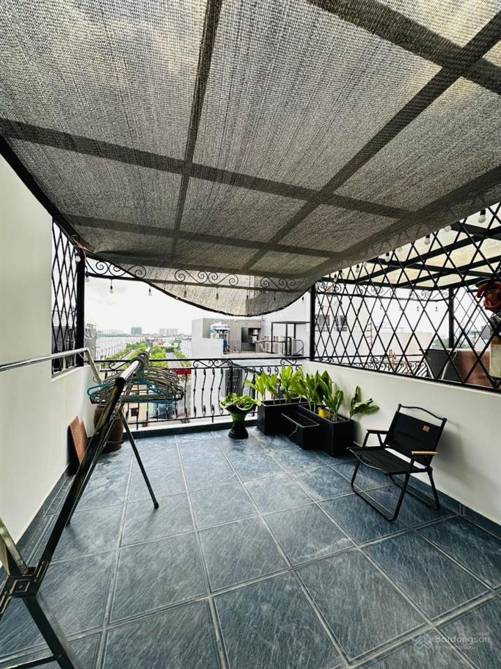 Giảm sốc phố vip thái hà! 40m2*5t, dân xây 2 thoáng, sát ô tô, ngõ thông, nội thất ful, ở cực vip