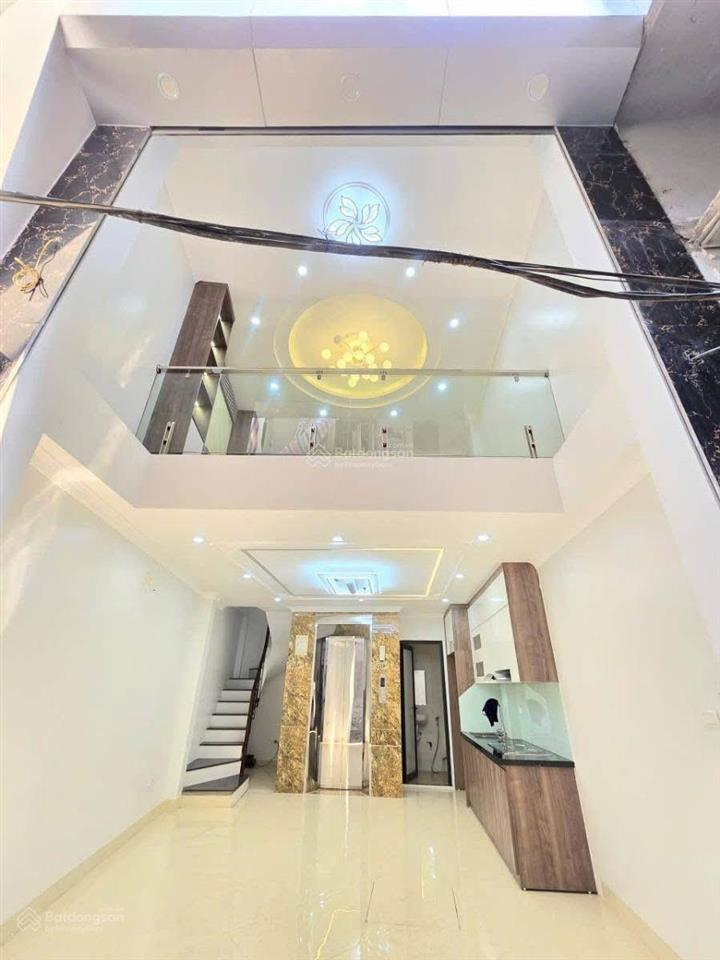 Dân xây mới đẹp! tôn đức thắng, 38m2*6t, thang máy, sát phố, ngõ thẳng tắp, vừa ở kết kd cực tốt.