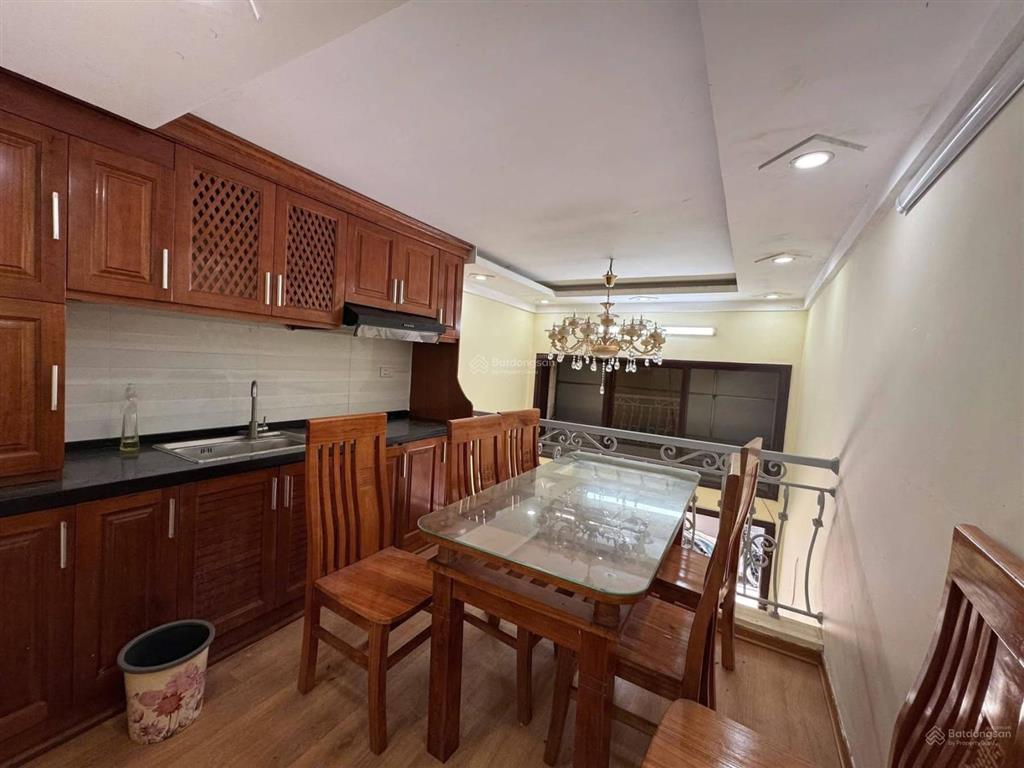 Quá hiếm! phố vip chùa láng, 36m2*6t, trước cửa ô tô tránh, ngõ thông, ở kết hợp kd siêu vip