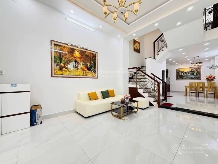 Quá hiếm! phố vip thái hà, 40m2*5t, dân xây 2 thoáng, gần ô tô, ngõ thông, nội thất full ở cực vip