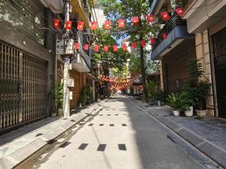 Nhà mới đẹp! láng hạ, 40m2*6t, thang máy, nội thất full, gần ô tô, ngõ thông, dân trí cao, ở vip