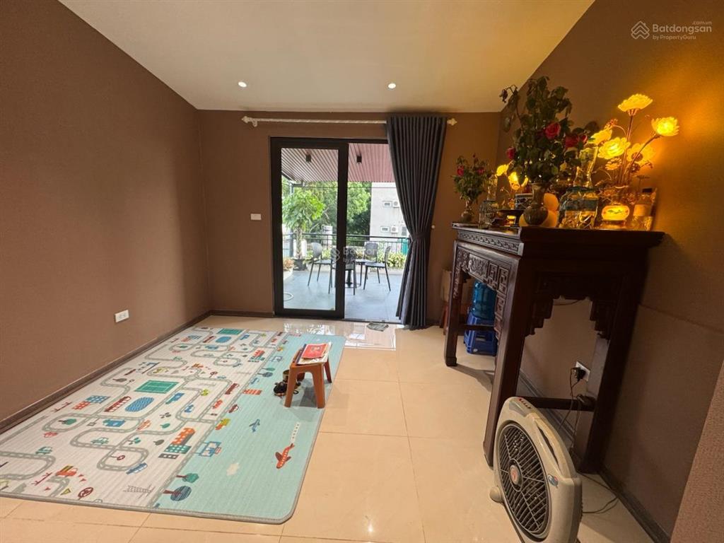 Hiếm hiếm! phố chùa bộc, dân xây mới đẹp, gần phố ngõ thông, nội thất full, công năng đủ, ở sướng.