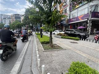 Gấp gấp! xã đàn, 38m2*6t, dân xây, nội thất cơ bản, gần phố, ngõ thông, ở kết hợp kd cực vip.