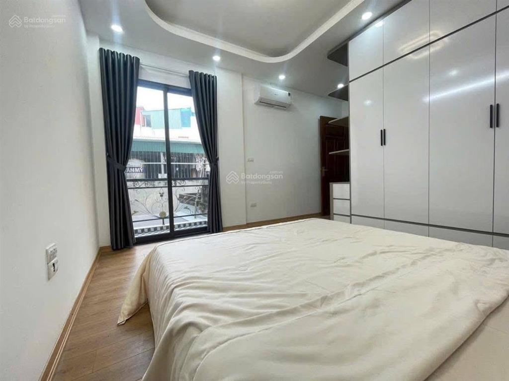 Gấp gấp! xã đàn, 38m2*6t, dân xây, nội thất cơ bản, gần phố, ngõ thông, ở kết hợp kd cực vip.
