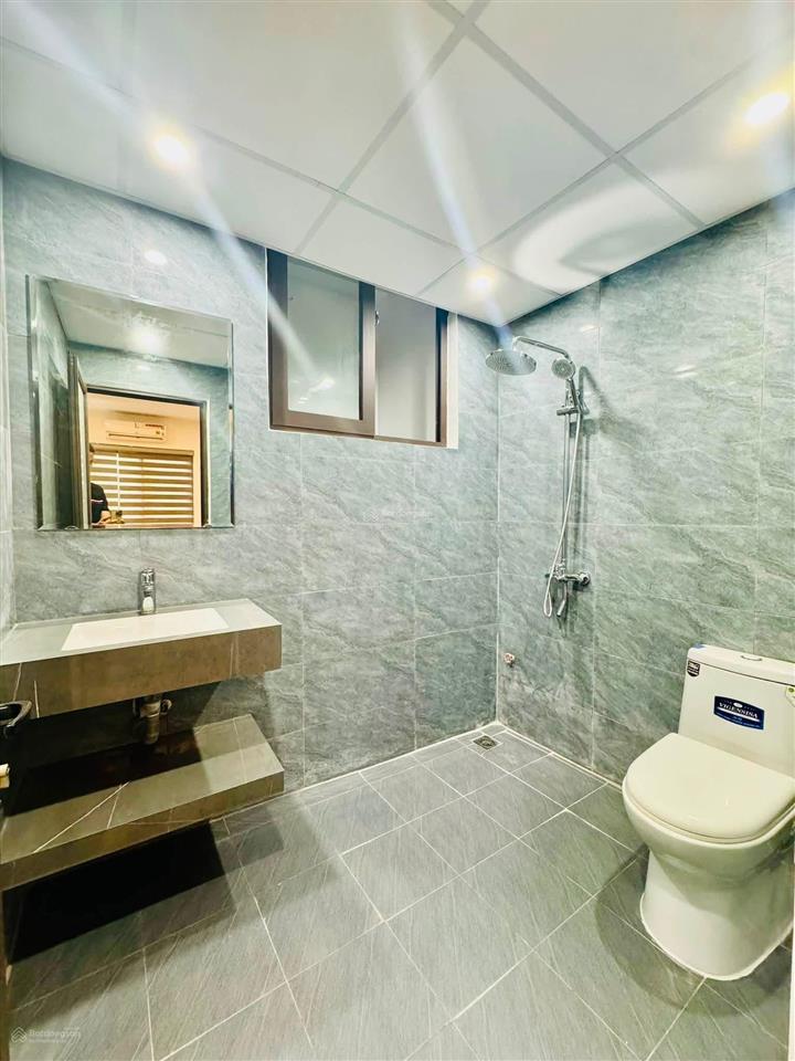 Có 102! phố trần hữu tước, 45m2*5t, 2 thoáng, nội thất full, gần phố, gần hồ, dân trí cao, ở vip.