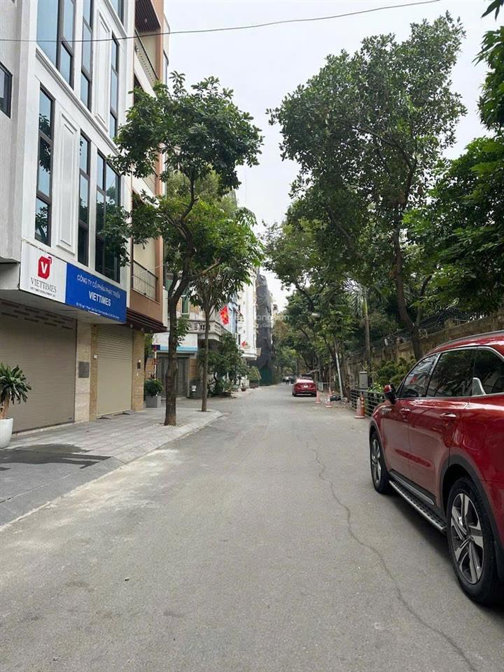 Hiếm! phố vip chùa láng, 35m2*6t, dân xây, ô tô tránh,ngõ bàn cờ, thông, ở kết hợp kd thì siêu đinh
