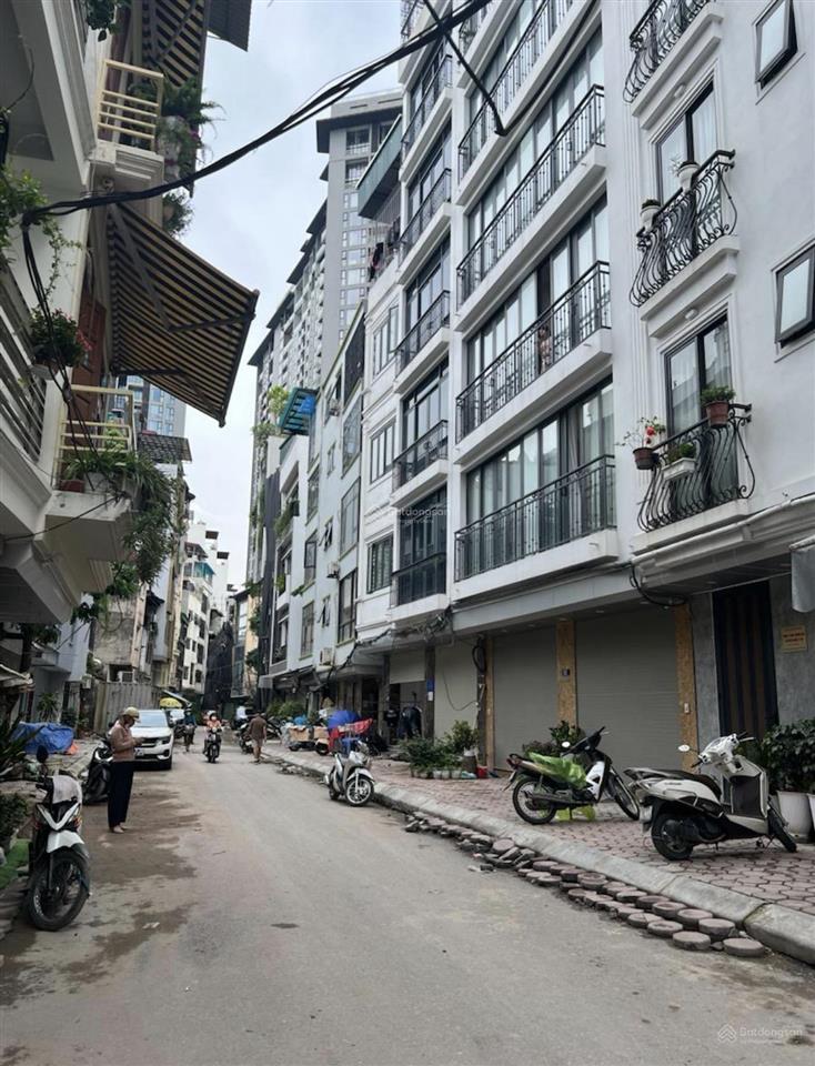 Bán đất mặt phố thụy khuê tây hồ 200m2  mt 9.5m  phù hợp xây building apartment chỉ hơn 400tr/m2