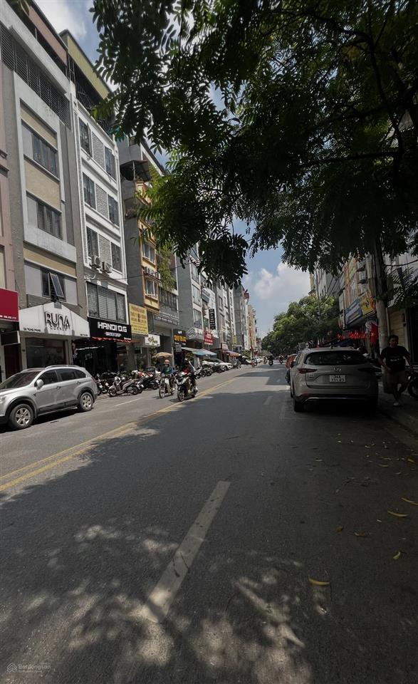 Bán đất mặt phố thụy khuê tây hồ 200m2  mt 9.5m  phù hợp xây building apartment chỉ hơn 400tr/m2