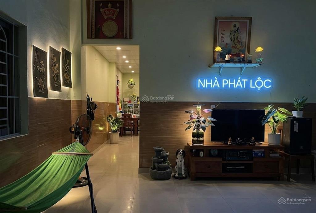 Bán gáp, lô 3 mặt thoáng siêu hiếm, view pháo hoa sẵn dòng tiền ổn định 15 tr giá 9.95 tỷ