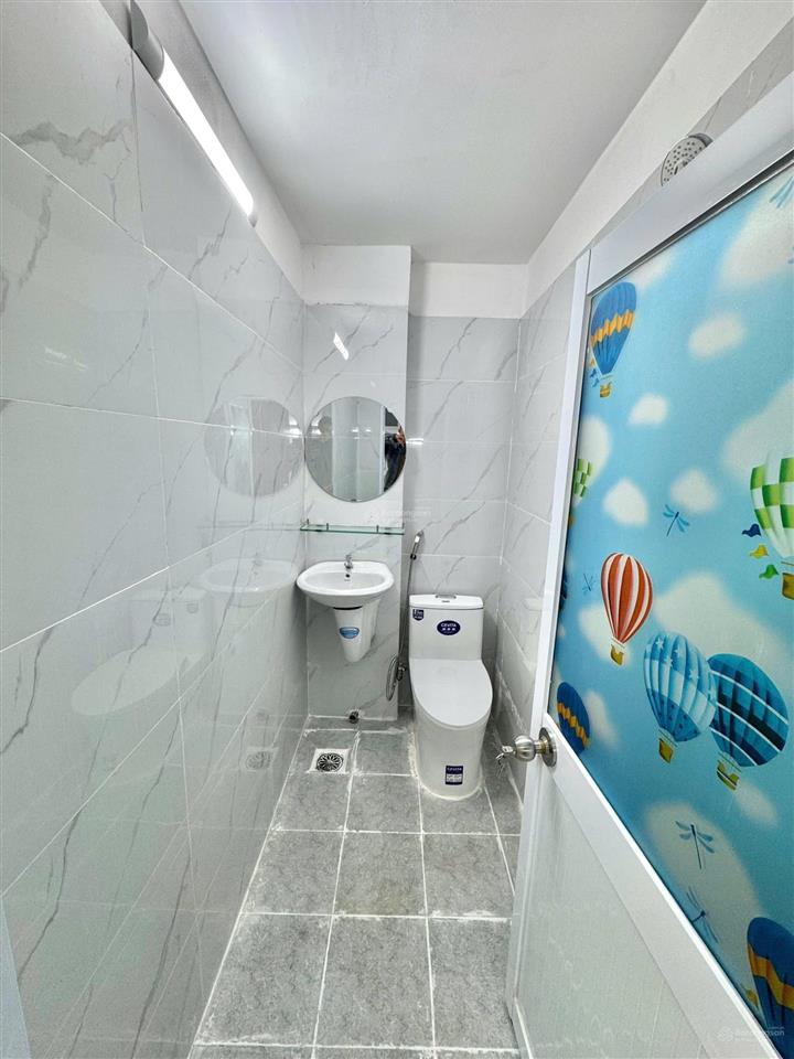 Cho thuê phòng giá tốt có gác ban công full nội thất máy giặt riêng trường chinh tân bình