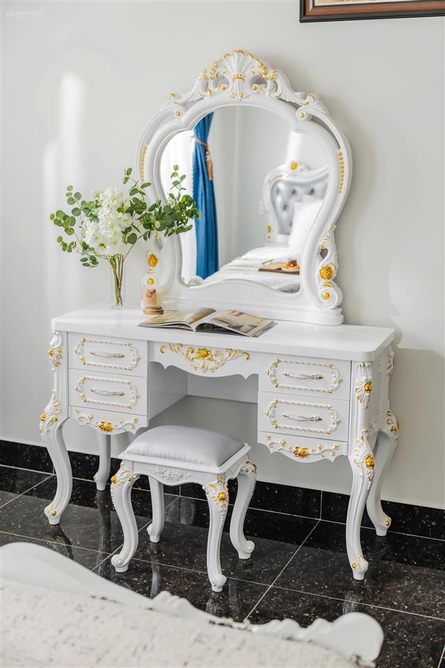 Bán villa f6 đà lạt, 7 phòng ngủ, 8 wc. nhà mặt tiền 10m xe oto đi thoải mái.