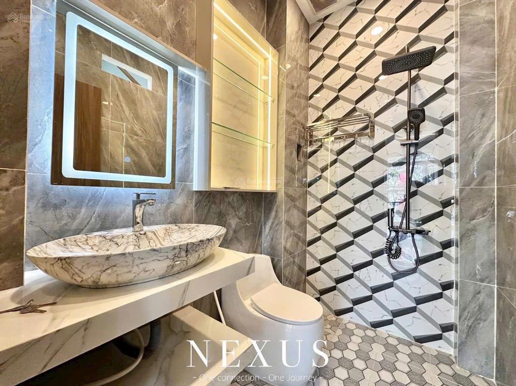 Studio full nội thất ban công ngay đại học văn lang chỉ 6.000.000