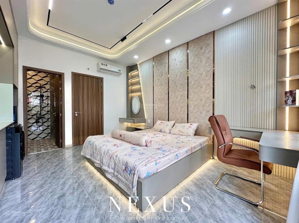 Studio full nội thất ban công ngay đại học văn lang chỉ 6.000.000