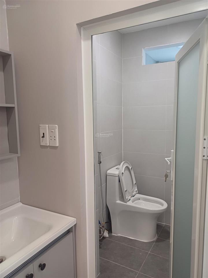 Bán gấp chung cư h2 đinh bộ lĩnh, lầu 1 thang bộ, 2pn 2wc