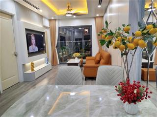 Giá thật  bán gấp căn 2pn 62m2 tòa 30t trung tâm cầu giấy ở luôn nhà đẹp , sổ hồng ~ 4.850 tỷ