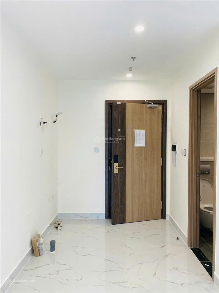 Studio, 34m2, giá 1ty990, tòa gh2  vinhomes grand park, đối diện vincom mega mall
