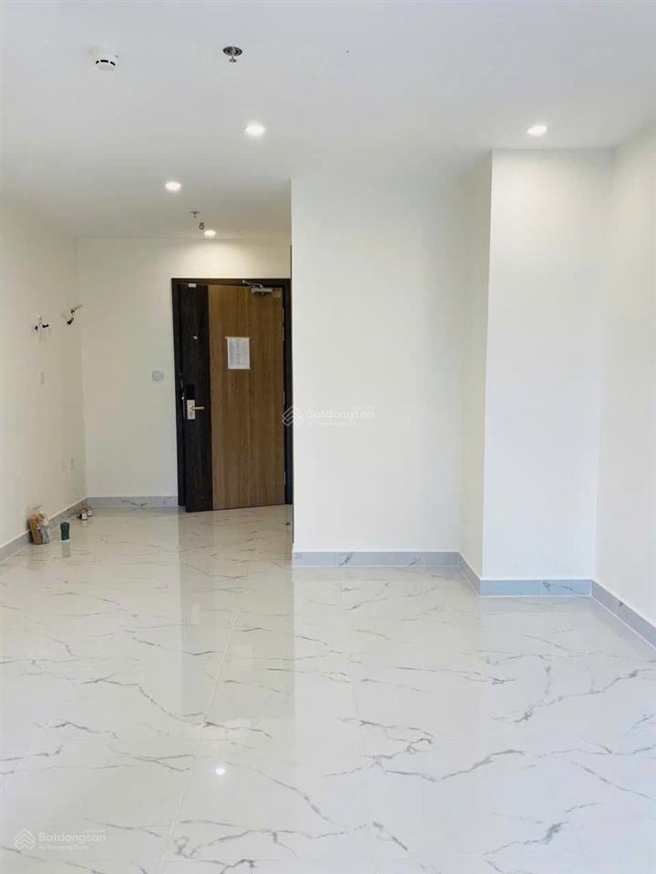 Studio, 34m2, giá 1ty990, tòa gh2  vinhomes grand park, đối diện vincom mega mall
