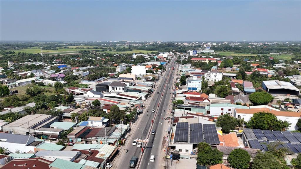 Tôi cần bán lô đất 265m2 giá 1tỷ1 mặt tiền gia huỳnh trung tâm phường trảng bàng sổ hồng riêng