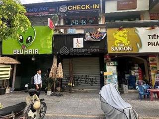 Cho thuê lầu 1 đường hàm nghi, quận 1, tphcm