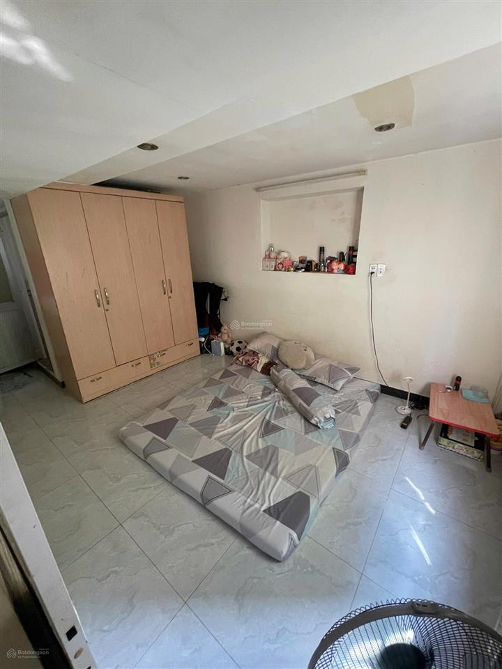 Cô tuyết cần bán gấp căn nhà 36,5m2 giá 5tỷ400 triệu đường phan văn trị phường 11 quận bình thạnh
