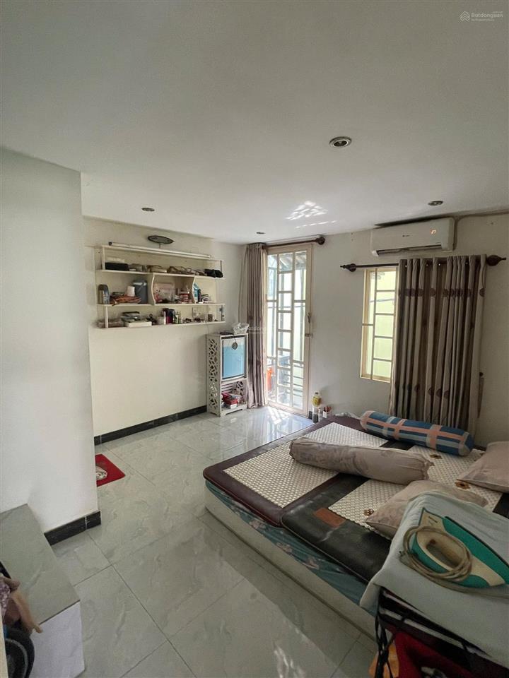 Cô tuyết cần bán gấp căn nhà 36,5m2 giá 5tỷ400 triệu đường phan văn trị phường 11 quận bình thạnh