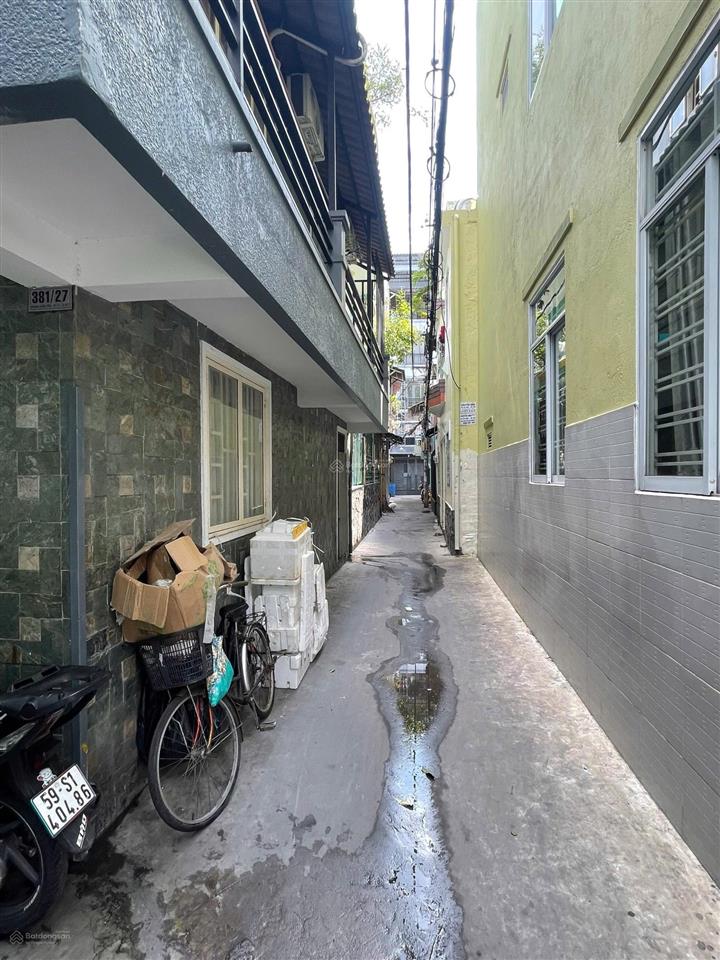 Cô tuyết cần bán gấp căn nhà 36,5m2 giá 5tỷ400 triệu đường phan văn trị phường 11 quận bình thạnh