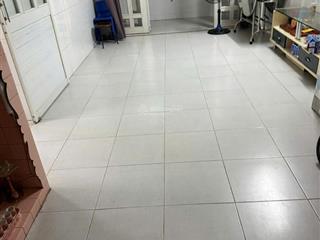 Bán căn hộ xóm cải q5 55m2 (2pn) mới sơn sửa đẹp, trung tâm tiện ích giá 2.65 tỷ
