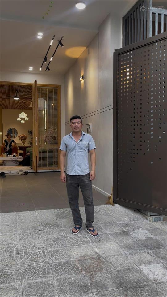 Bán nhà siêu đẹp sát lý thái tông, gần biển đà nẵng. 70m², 3 tầng, 3 phòng ngủ, 4wc. nhỉnh 9 tỷ.