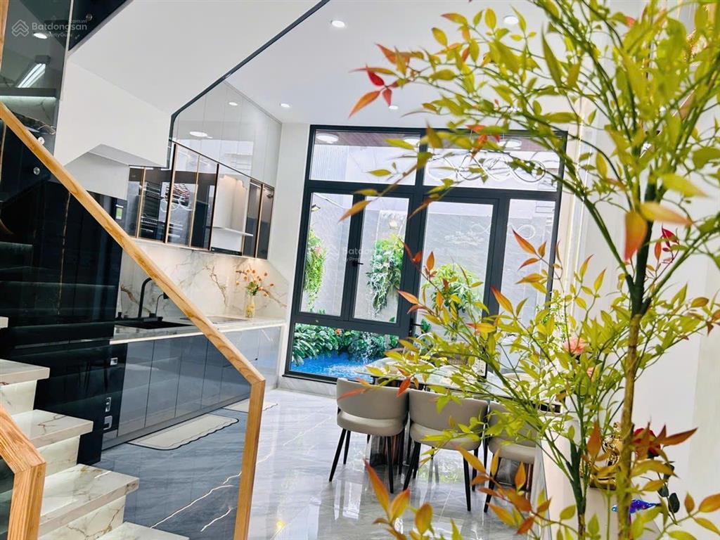 Bán homestay mini nguyễn hoàng 70mv 4 tầng 4 phòng ngủ 4 wc hồ bơi riêng không gian sang trọng