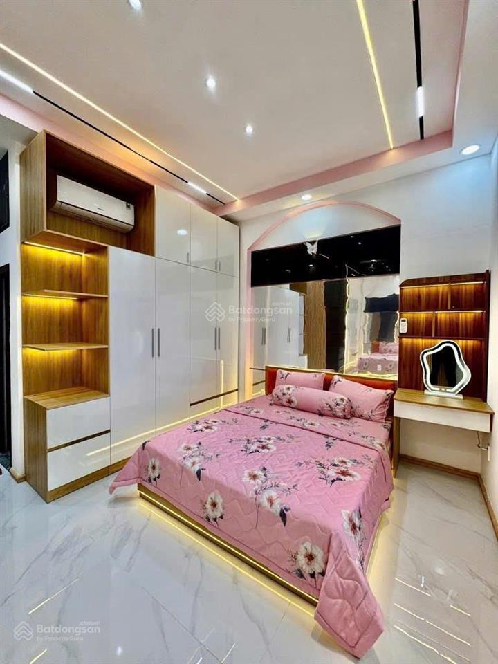 Nhà hẻm xe hơi 7m phan huy ích, p. 12 gò vấp, 4pn, ô tô ngủ nhà, gần emart siêu tiện ích