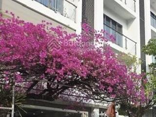 Siêu phẩm 10 năm mới có nhà bán lk nguyễn chí thanh đống đa dt 95m 6t mt 5.2m giá 59.5tỷ