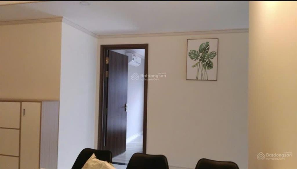 Bán căn 3pn view sông full nt giá 6,8 tỷ thương lượng