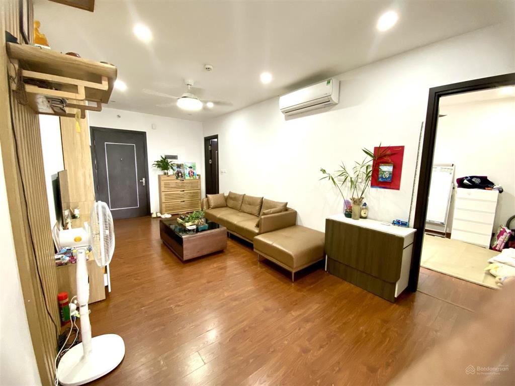 Chính chủ bán cc 2 ngủ, 2 vệ sinh  icid complex