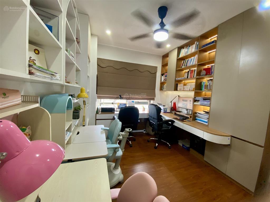 Chính chủ bán cc 2 ngủ, 2 vệ sinh  icid complex