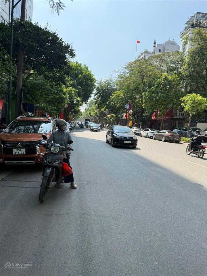 Nguồn chính chủ  siêu kín giá chi hơn 400tr/1m trung tâm cg quy hoạch ổn định