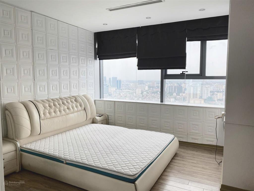Nhận hợp tác môi giới. chính chủ bán căn 4pn 175m² diamond flower tower. full nội thất