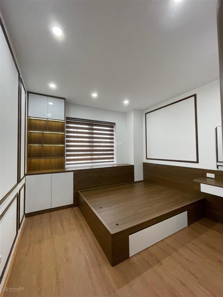 Bán căn hộ tòa n2d hoàng minh giám, 55m2, 4.35 tỷ, 2 ngủ, 1 vs, sổ đỏ cc, full nội thất đẹp.