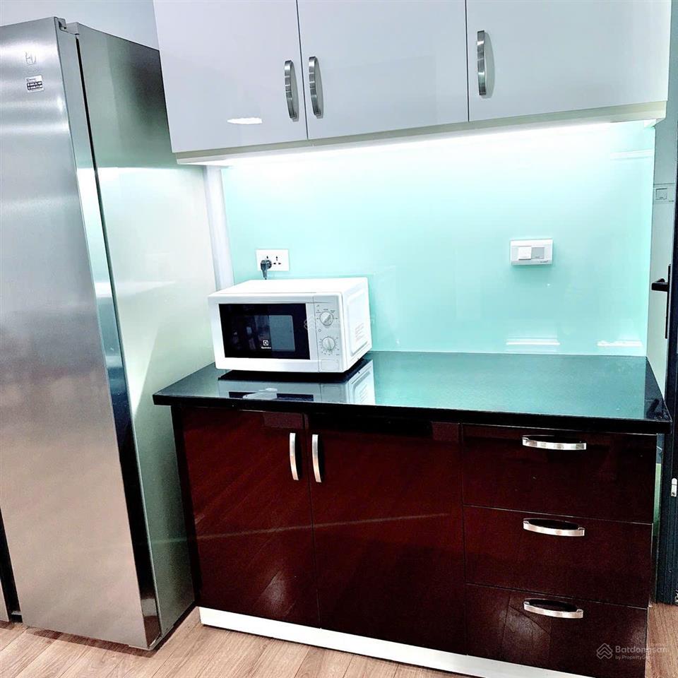 Cc fafilm vnt tower 19 nguyễn trãi. 96m2. 2n2vs. tầng 20. full nội thất mới. giá 8.1tỷ
