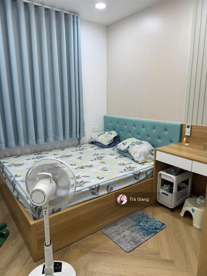 Hót! bán chung cư goldseason nguyễn tuân 60m2 2pn, full nội thất đẹp, ban công đông nam giá tốt!