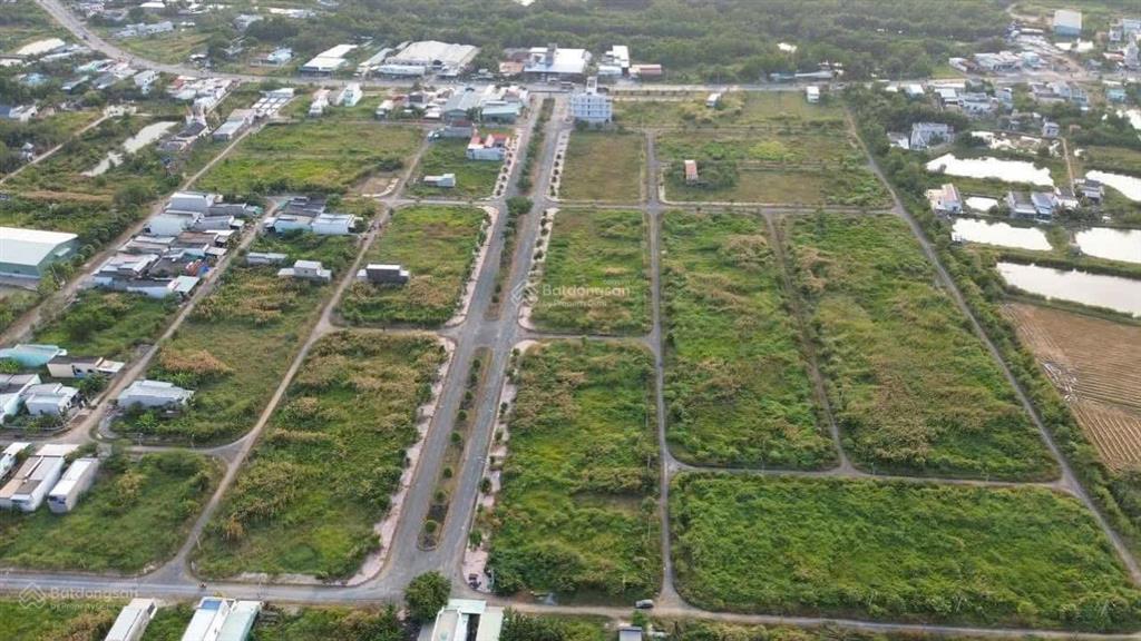 Chính chủ bán gấp 100m2 đất full thổ mặt tiền ql50 phước đông tây ninh