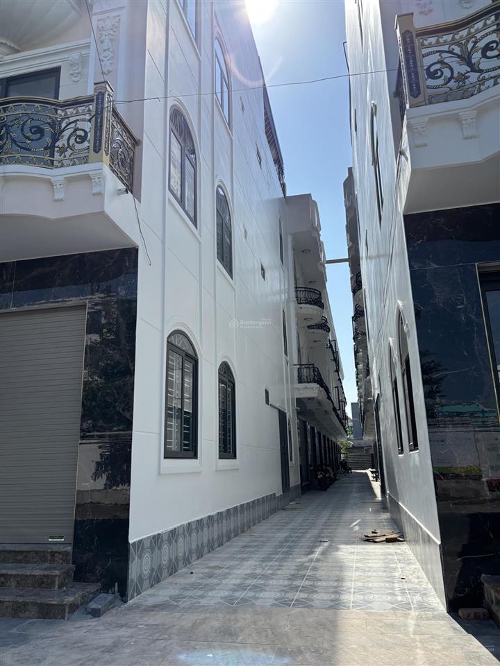 Giỏ hàng nhà đẹp hùng vương hồng bàng, ô tô vào tận nơi, nhà độc lập, giá cực tốt, sổ đỏ chính chủ
